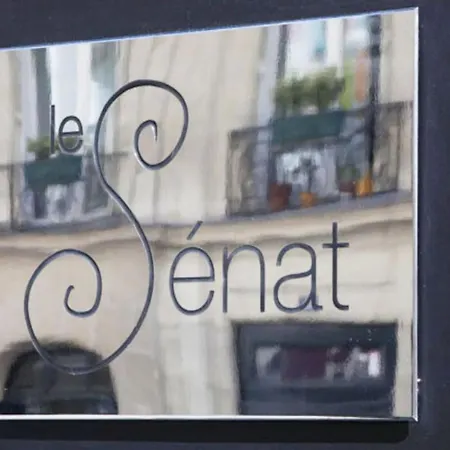 Le Senat-3
